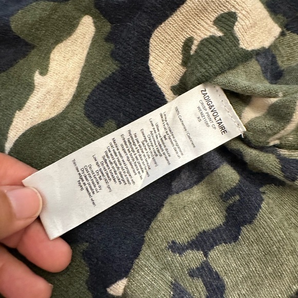 Zadig & Voltaire
Cashmere Camo Print Raglan Sweater (T1) - Picture 5 of 6